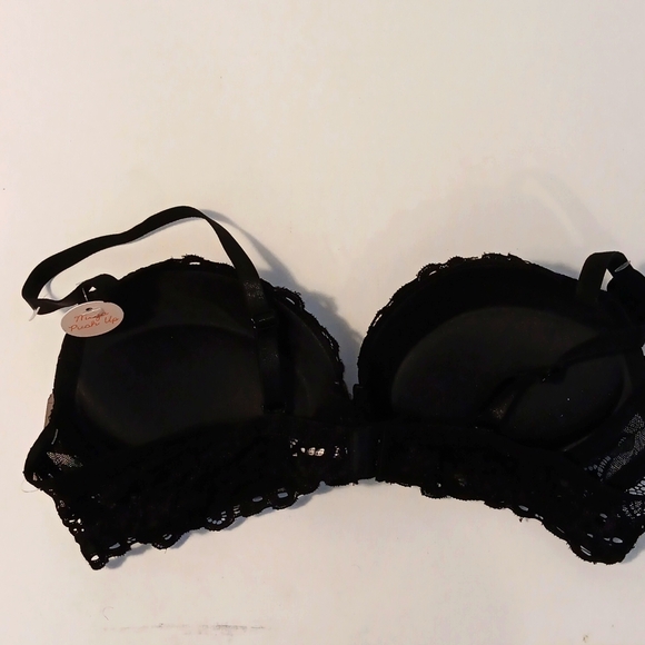 New Hush intimates 38C - Picture 2 of 6